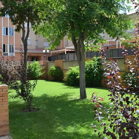 Bonito Zona Hospital Y Centro Comercial Lagoh Sevilla
